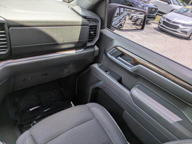2025 GMC Sierra 1500 4WD Crew Cab Short Box Elevation with 3VL