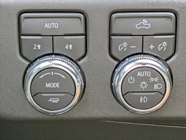 2025 GMC Sierra 1500 4WD Crew Cab Short Box Elevation with 3VL