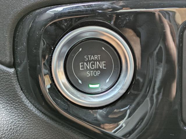 2025 GMC Sierra 1500 4WD Crew Cab Short Box Elevation with 3VL