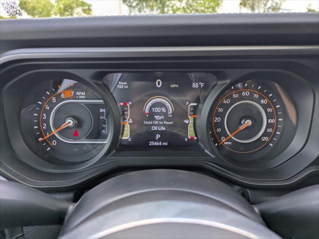 2025 Jeep Wrangler 4-Door Sahara 4x4