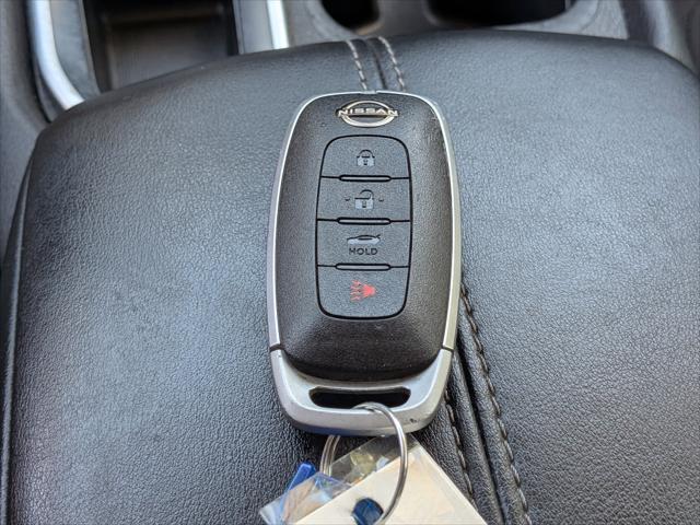 2024 Nissan Sentra SV Xtronic CVT