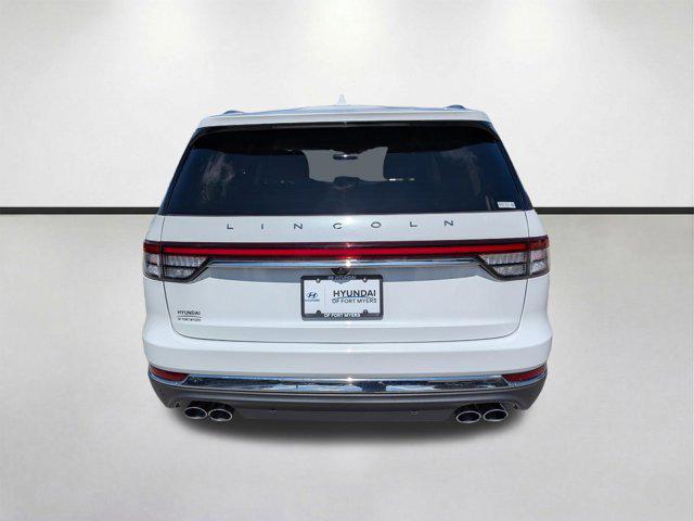 2023 Lincoln Aviator Standard