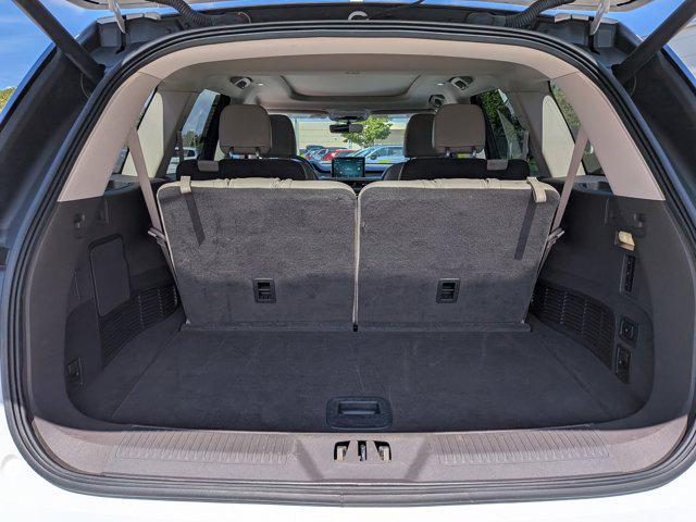 2023 Lincoln Aviator Standard