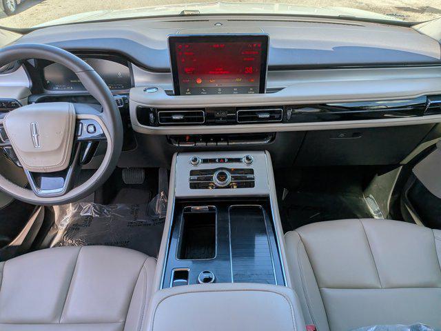 2023 Lincoln Aviator Standard