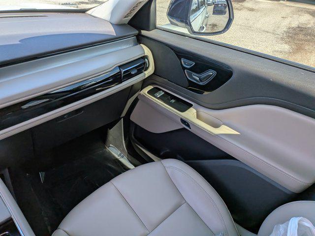 2023 Lincoln Aviator Standard