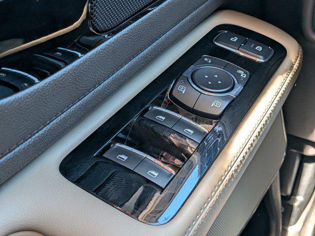 2023 Lincoln Aviator Standard