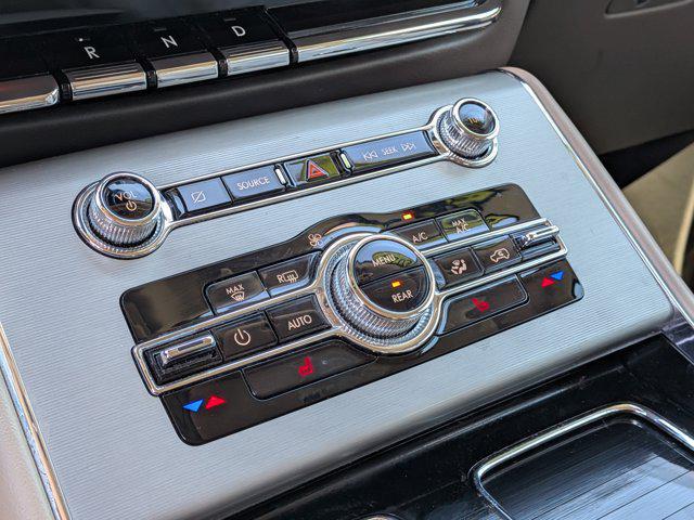 2023 Lincoln Aviator Standard
