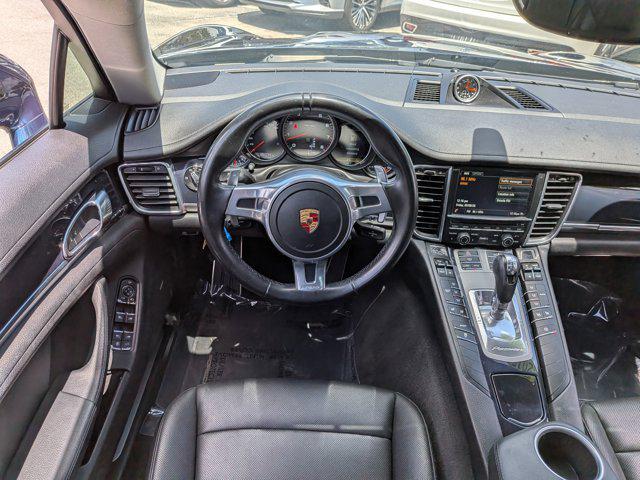 2015 Porsche Panamera 4