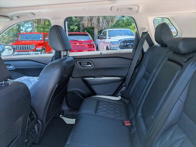 2022 Nissan Rogue Platinum FWD