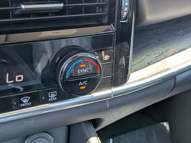 2022 Nissan Rogue Platinum FWD
