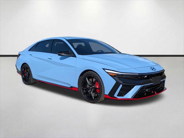2025 Hyundai Elantra Base