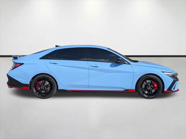 2025 Hyundai Elantra Base