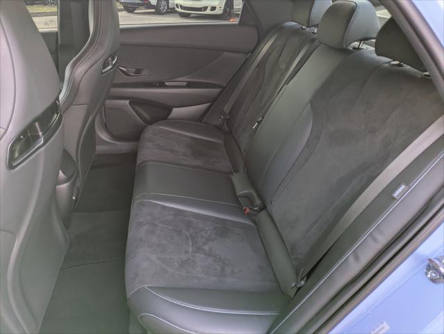 2025 Hyundai Elantra Base
