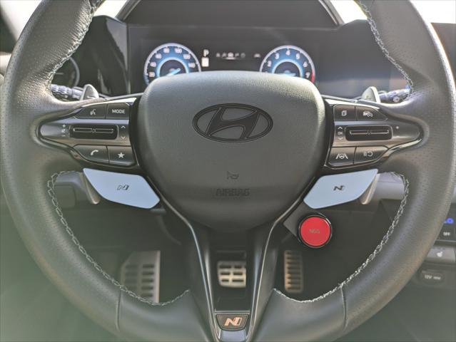 2025 Hyundai Elantra Base