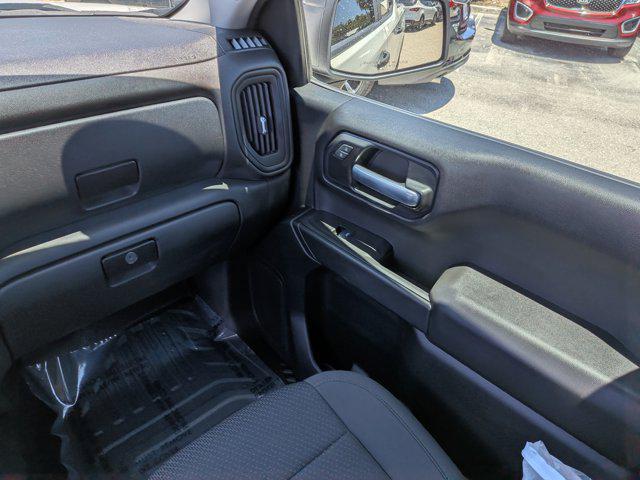 2021 Chevrolet Silverado 1500 2WD Crew Cab Short Bed WT