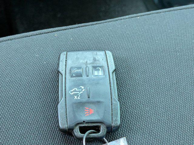 2021 Chevrolet Silverado 1500 2WD Crew Cab Short Bed WT
