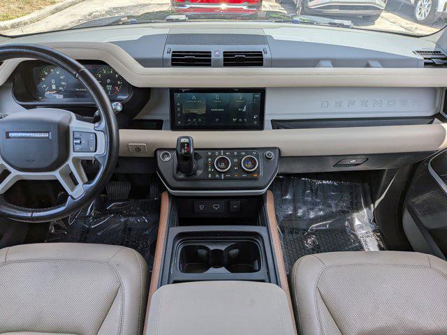 2022 Land Rover Defender 110 SE