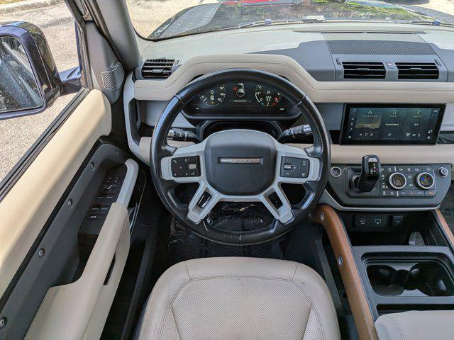 2022 Land Rover Defender 110 SE
