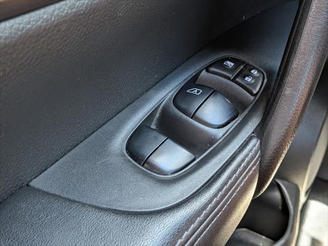 2020 Nissan Rogue Sport S FWD Xtronic CVT