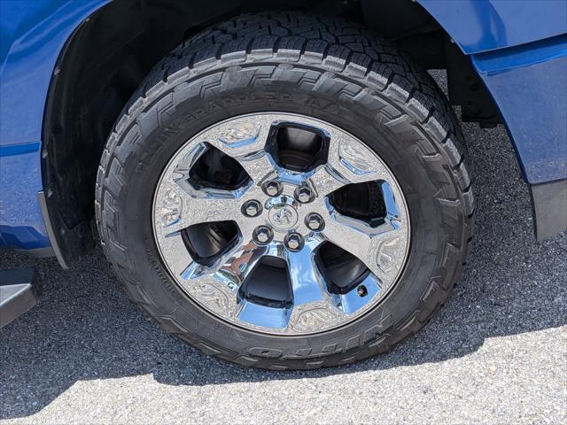 2019 Ram 1500 Big Horn/Lone Star Crew Cab 4x4 5'7" Box