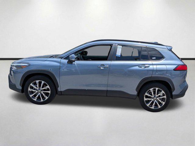2023 Toyota Corolla Cross XLE