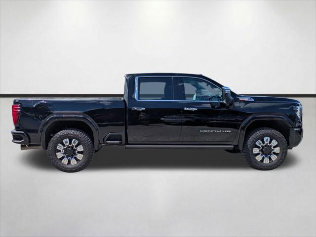 2024 GMC Sierra 2500HD 4WD Crew Cab Standard Bed Denali