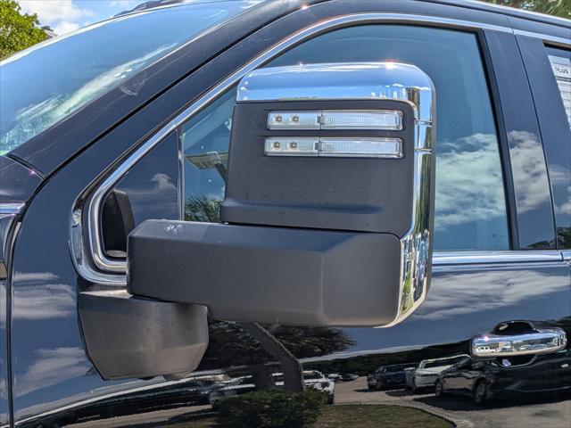2024 GMC Sierra 2500HD 4WD Crew Cab Standard Bed Denali