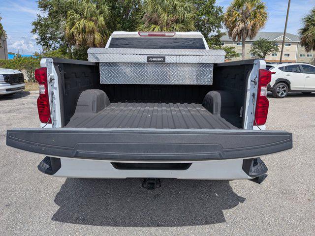 2022 Chevrolet Silverado 1500 2WD Crew Cab Short Bed Custom