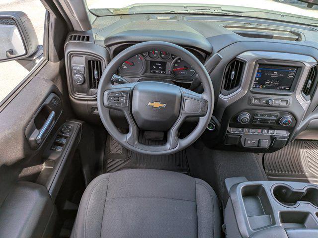2022 Chevrolet Silverado 1500 2WD Crew Cab Short Bed Custom