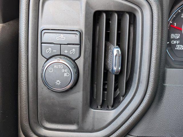 2022 Chevrolet Silverado 1500 2WD Crew Cab Short Bed Custom