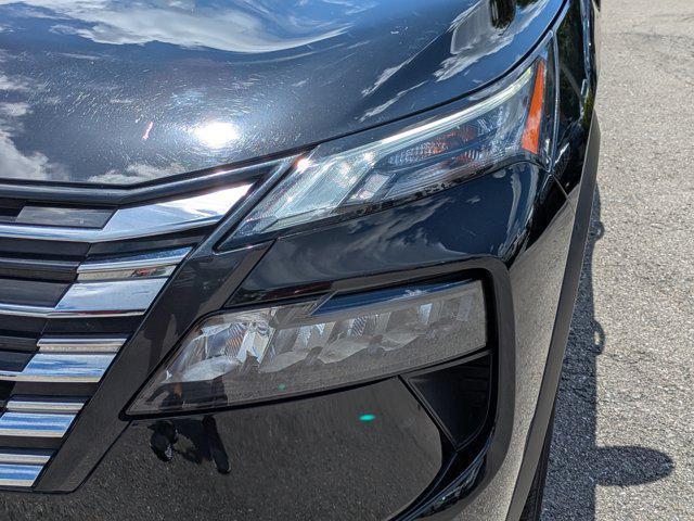 2024 Nissan Rogue SV FWD