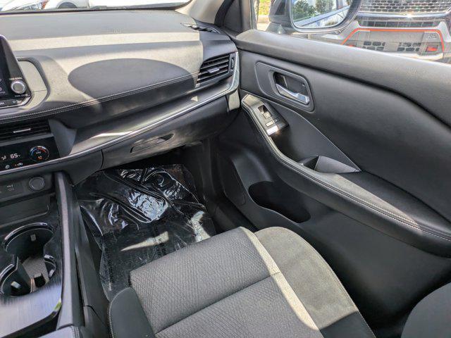 2024 Nissan Rogue SV FWD
