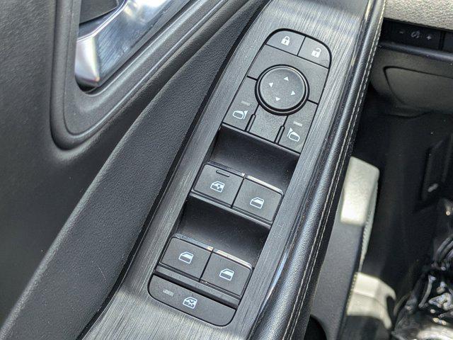 2024 Nissan Rogue SV FWD