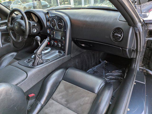 2006 Dodge Viper SRT10