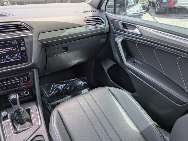 2023 Volkswagen Tiguan 2.0T SE R-Line Black