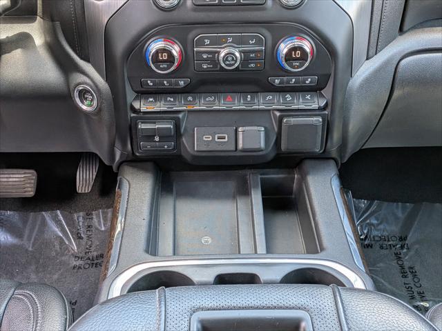 2020 GMC Sierra 1500 4WD Crew Cab Short Box Denali