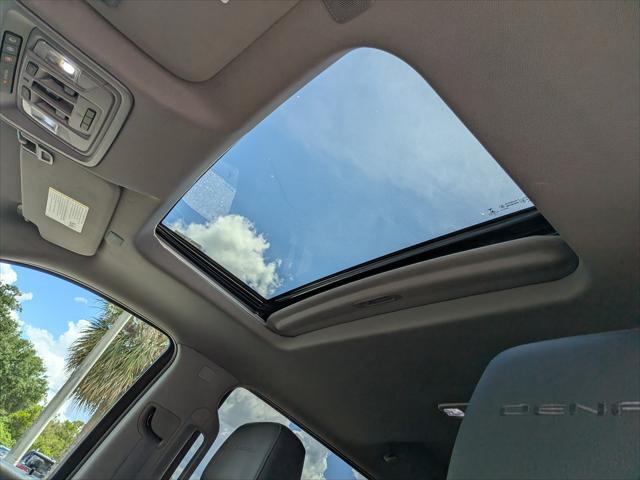 2020 GMC Sierra 1500 4WD Crew Cab Short Box Denali