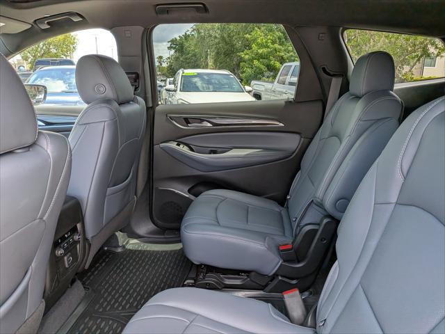 2023 Buick Enclave Essence FWD