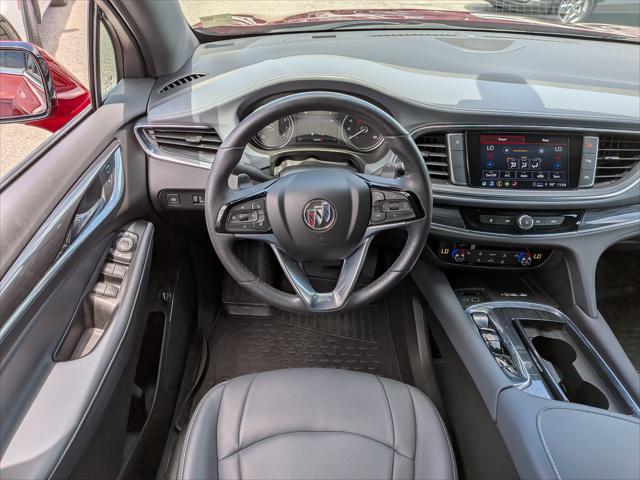 2023 Buick Enclave Essence FWD