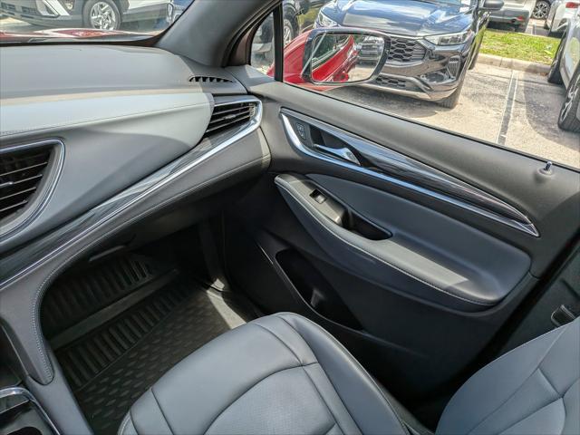 2023 Buick Enclave Essence FWD