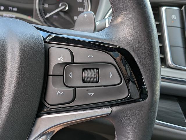 2023 Buick Enclave Essence FWD