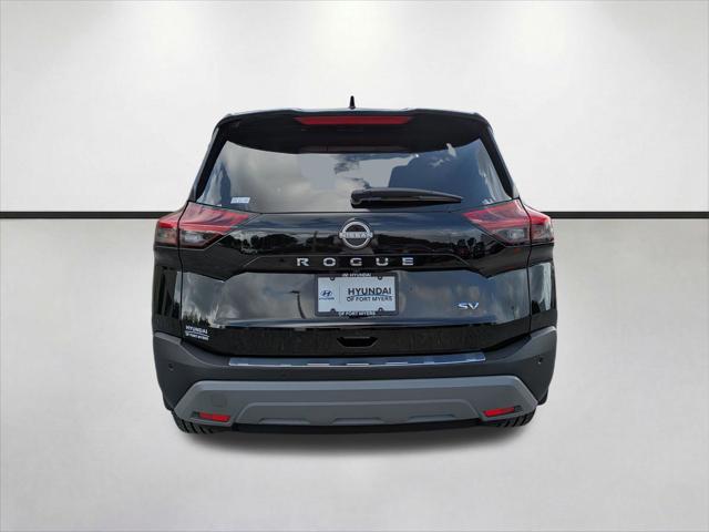 2023 Nissan Rogue SV FWD