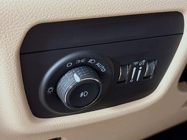 2024 Jeep Grand Cherokee Limited 4x2