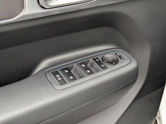 2025 Hyundai Santa Fe SE