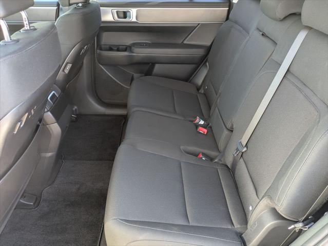 2025 Hyundai Santa Fe SE