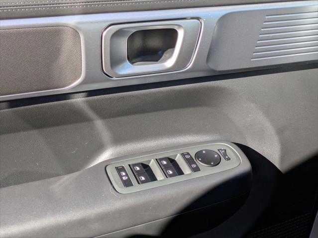 2025 Hyundai Santa Fe SE