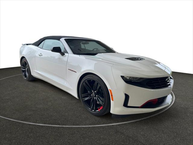 2023 Chevrolet Camaro RWD Convertible LT1