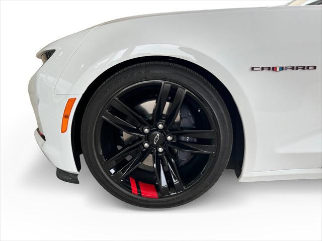 2023 Chevrolet Camaro RWD Convertible LT1
