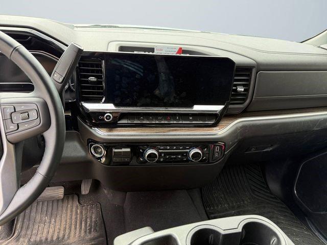2025 GMC Sierra 1500 4WD Crew Cab Short Box Elevation with 3VL