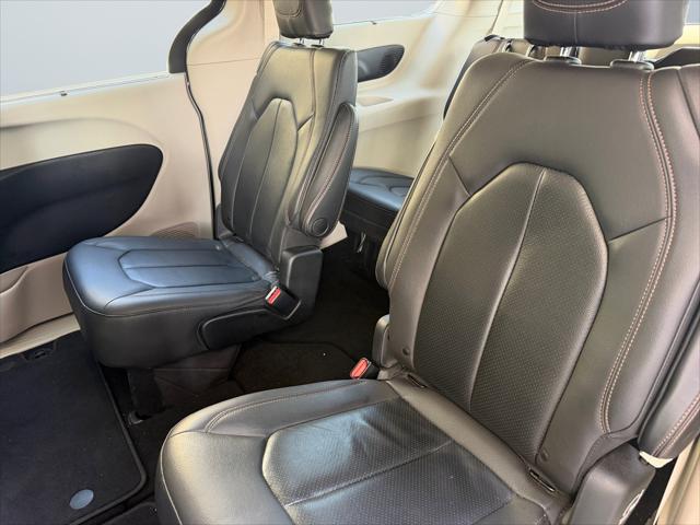 2019 Chrysler Pacifica Touring L Plus